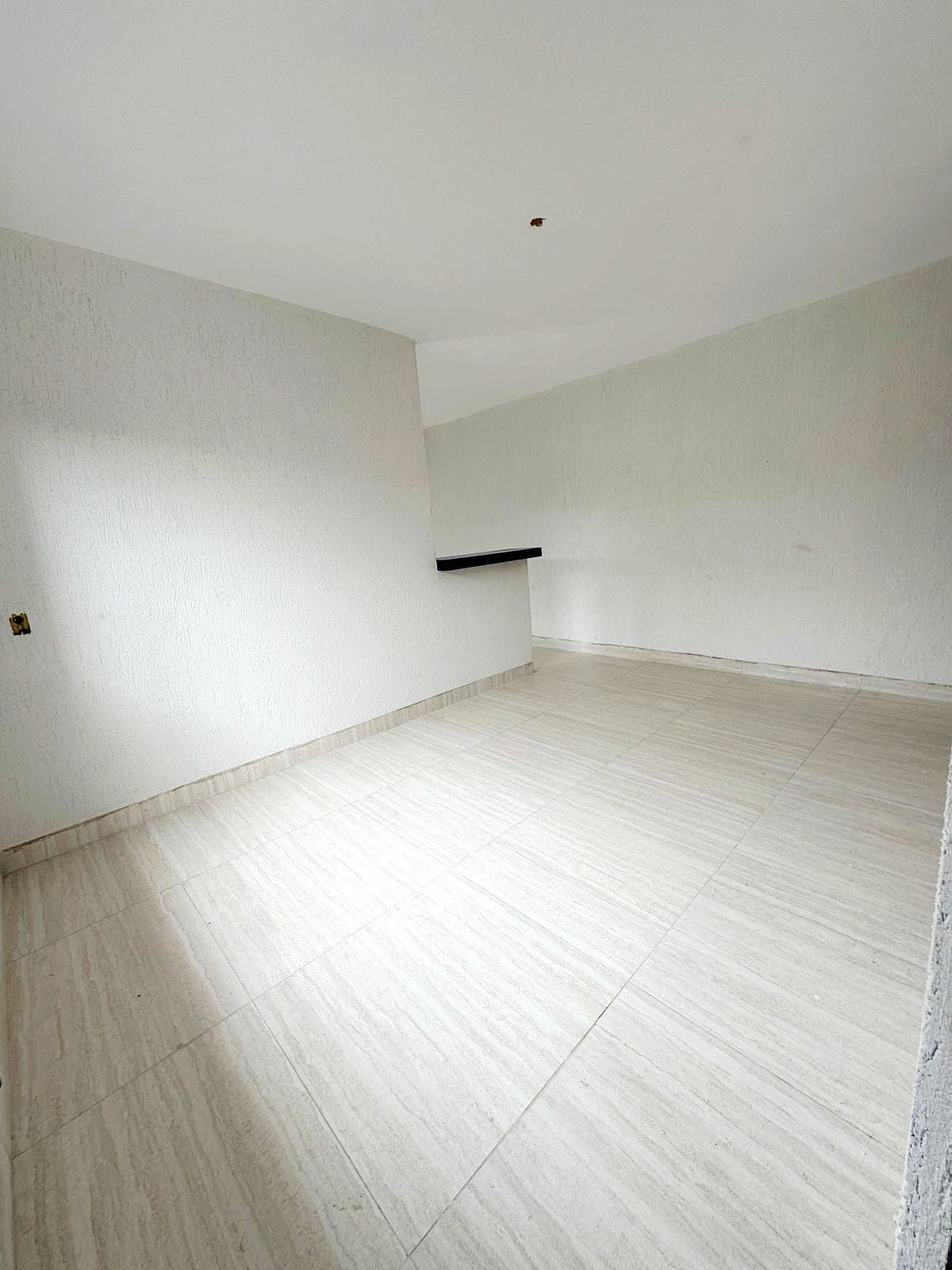 Imperdível! Casa com Ótimo Acabamento Padrão no Setor Francieli Ribeiro – Goianira!