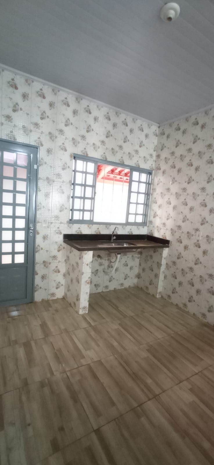 Casa a venda no Setor Vila Isabel, aceita financiamento.