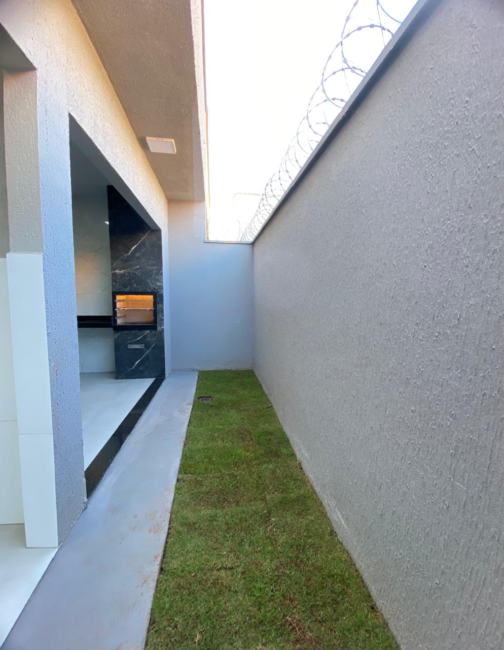 Lindo imóvel a Venda no setor Alice Barbosa, aceita financiamento bancario.