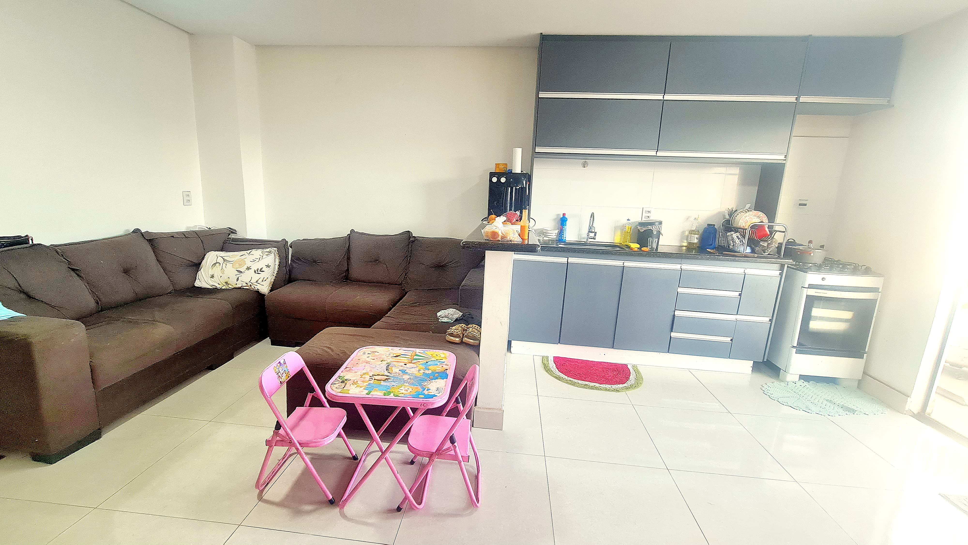 Residência de Alto Padrão com 3 Pavimentos, Piscina Aquecida, Espaço Gourmet e Vista Privilegiada para o Parque
