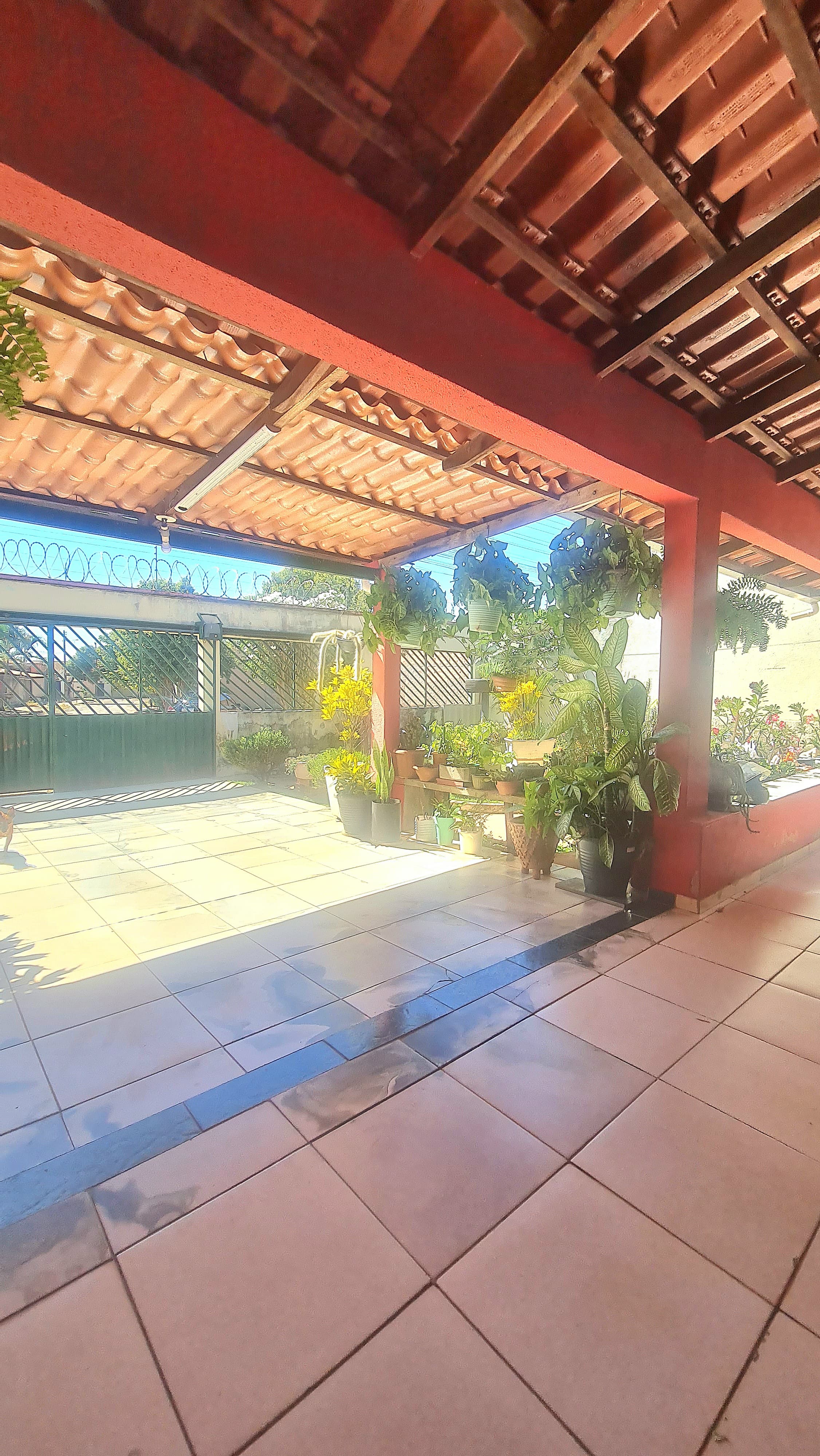 Casa Aconchegante com Quintal Amplo no Res. Triunfo – Ótima Localização!
