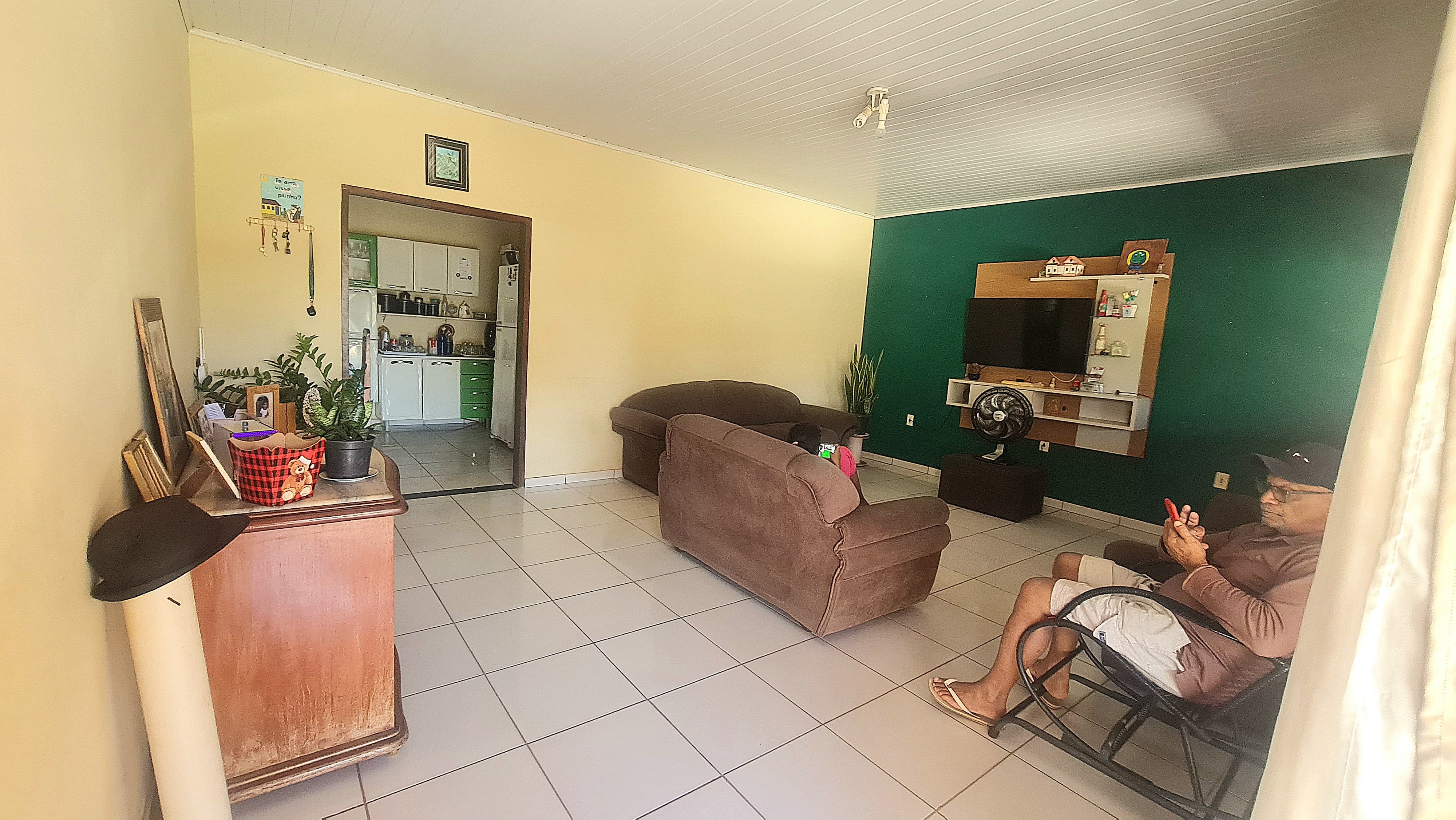 Casa Aconchegante com Quintal Amplo no Res. Triunfo – Ótima Localização!
