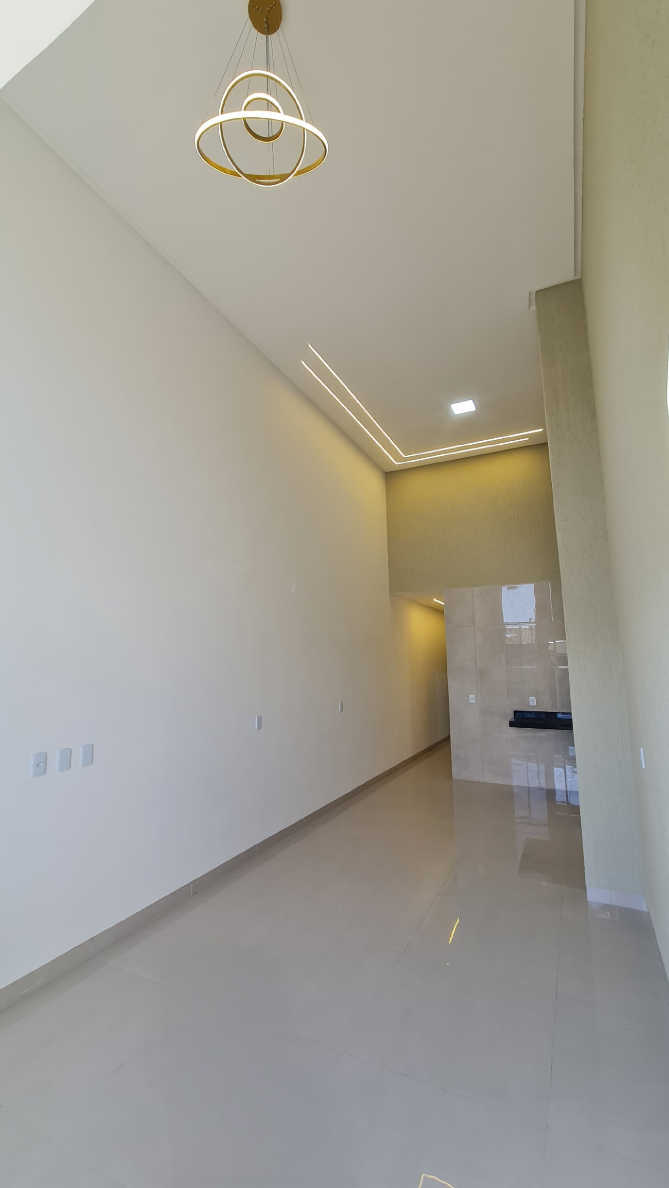 Lindo imóvel a Venda no setor Mansões Paraiso, aceita financiamento bancario.