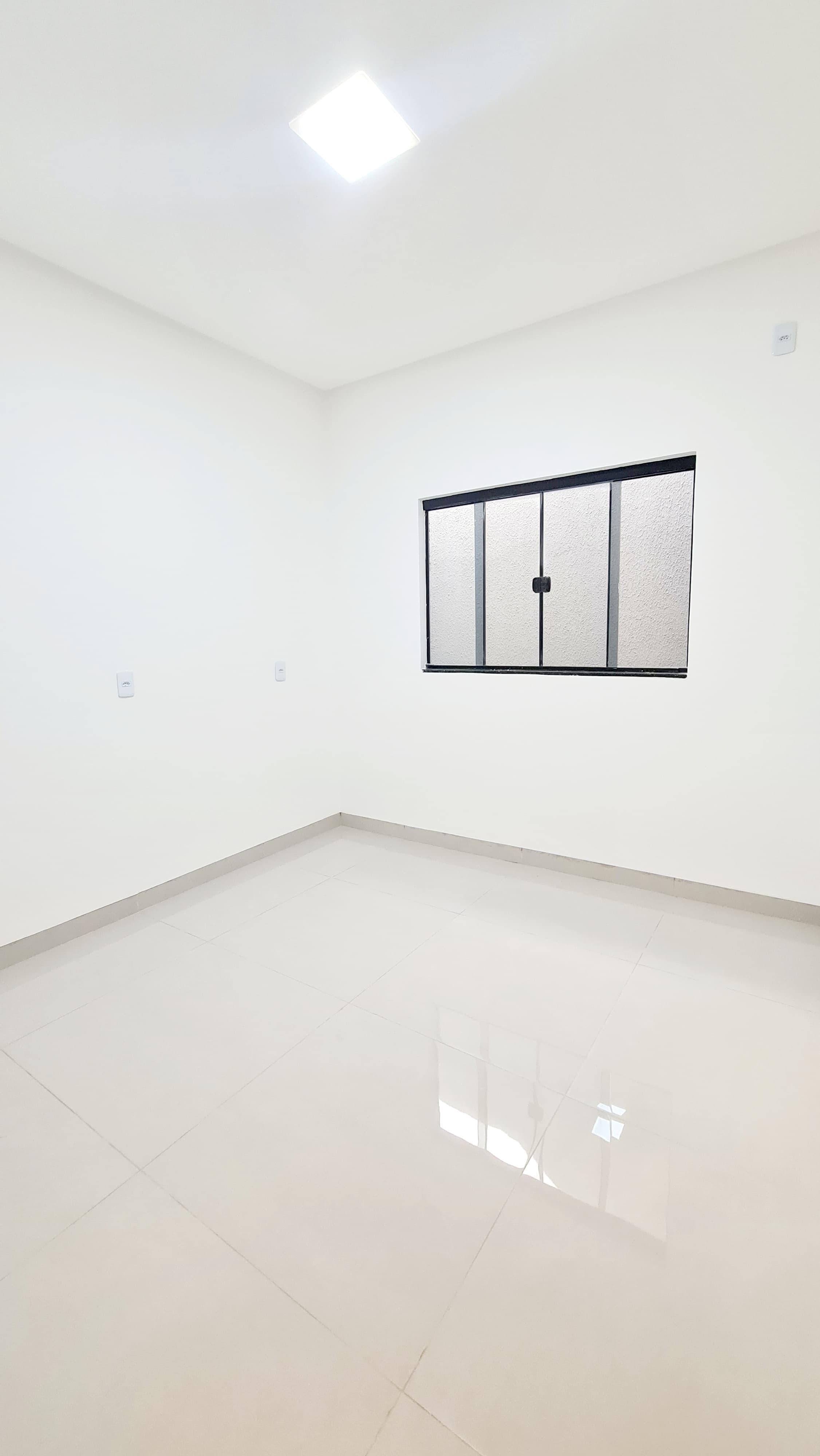 Lindo imóvel a Venda no setor Mansões Paraiso, aceita financiamento bancario.