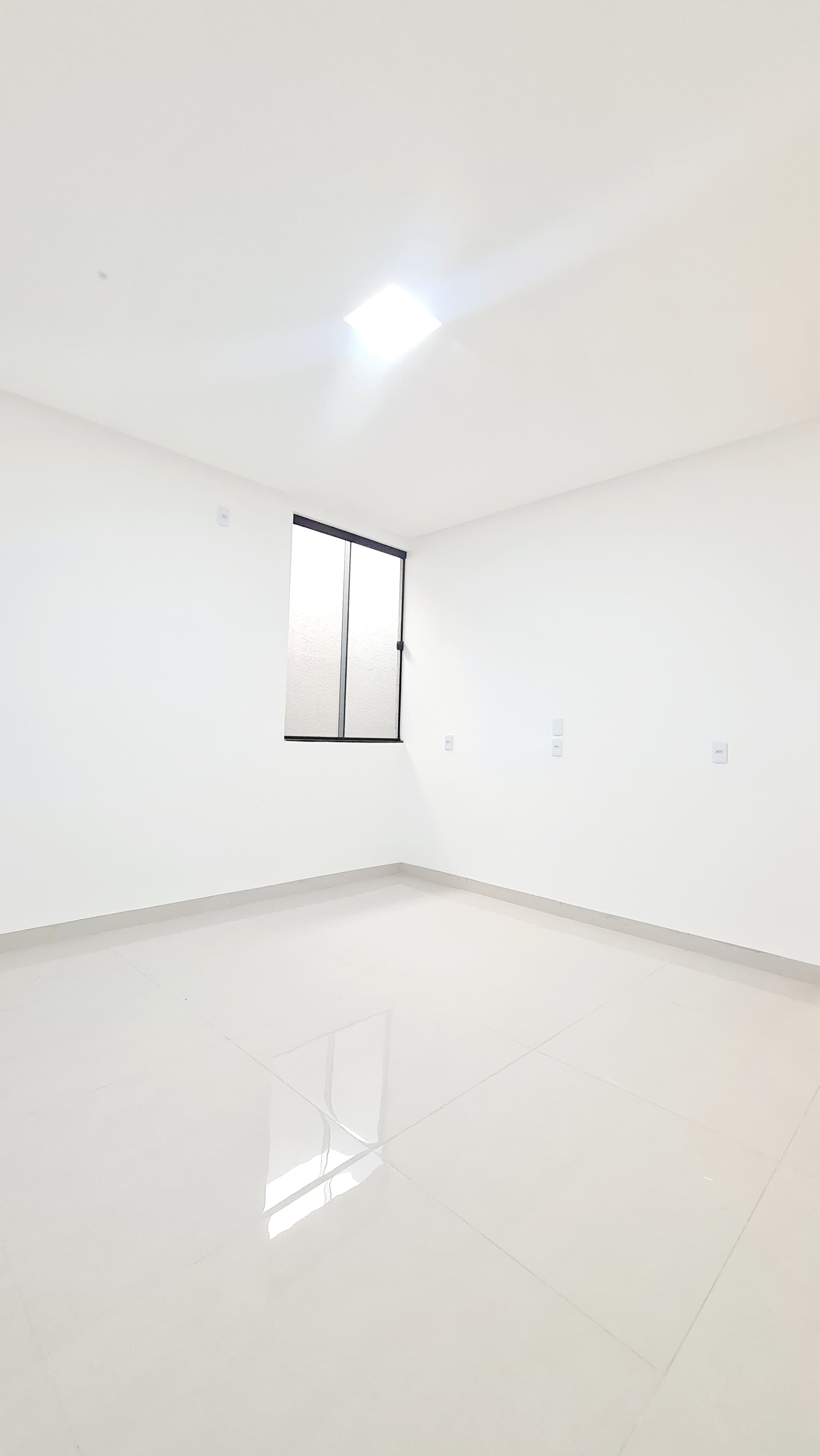 Lindo imóvel a Venda no setor Mansões Paraiso, aceita financiamento bancario.