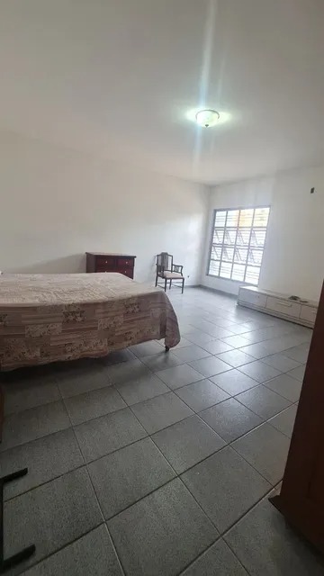 Excelente oportunidade em Goiânia. Casa 03 suítes!