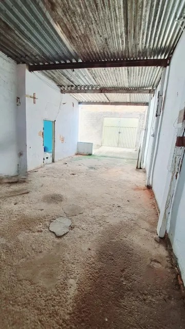 Casa à Venda na Vila São Luiz – Goiânia/GO 