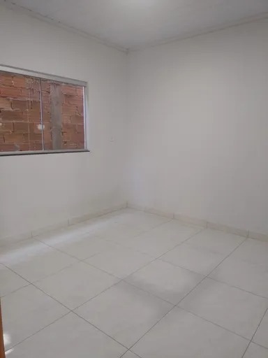 CASA DE LOTE INTEIRO Á VENDA SETOR RECANTO DO BOSQUE GOIÂNIA-GO