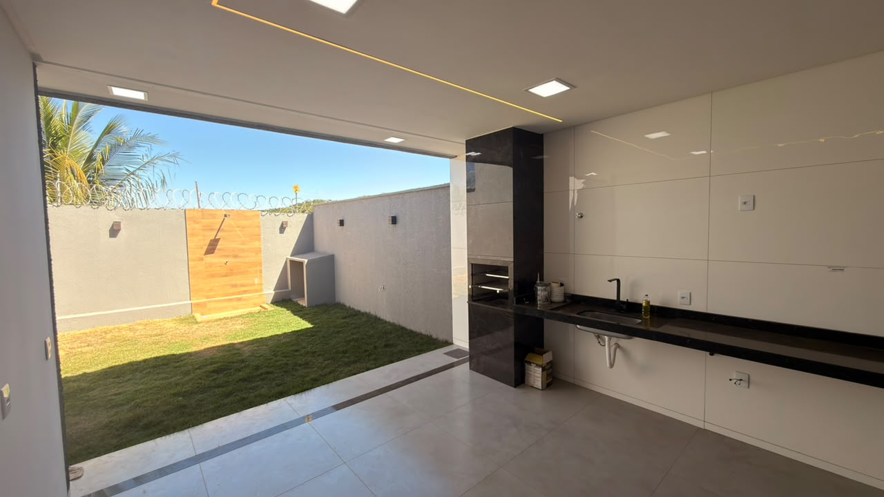 Casa Nova à Venda no Residencial Alice Barbosa em Goiânia - 2 Quartos com Suíte