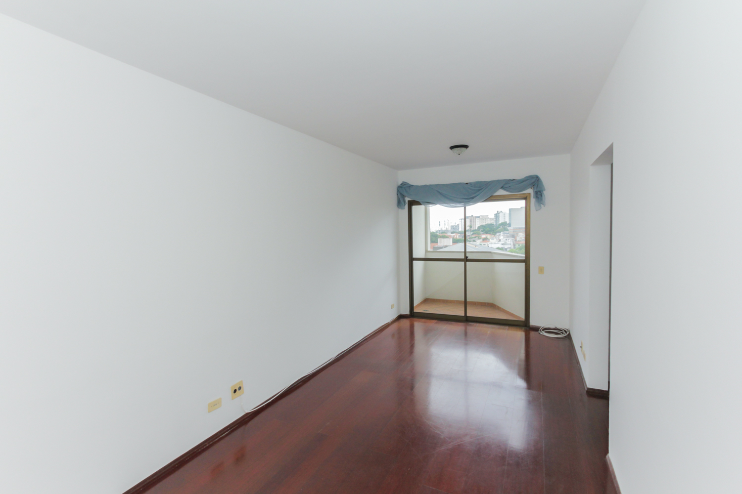 Apartamento para locação com 65 m² com 2 quartos e 1 vaga no Campo Belo - São Paulo - SP