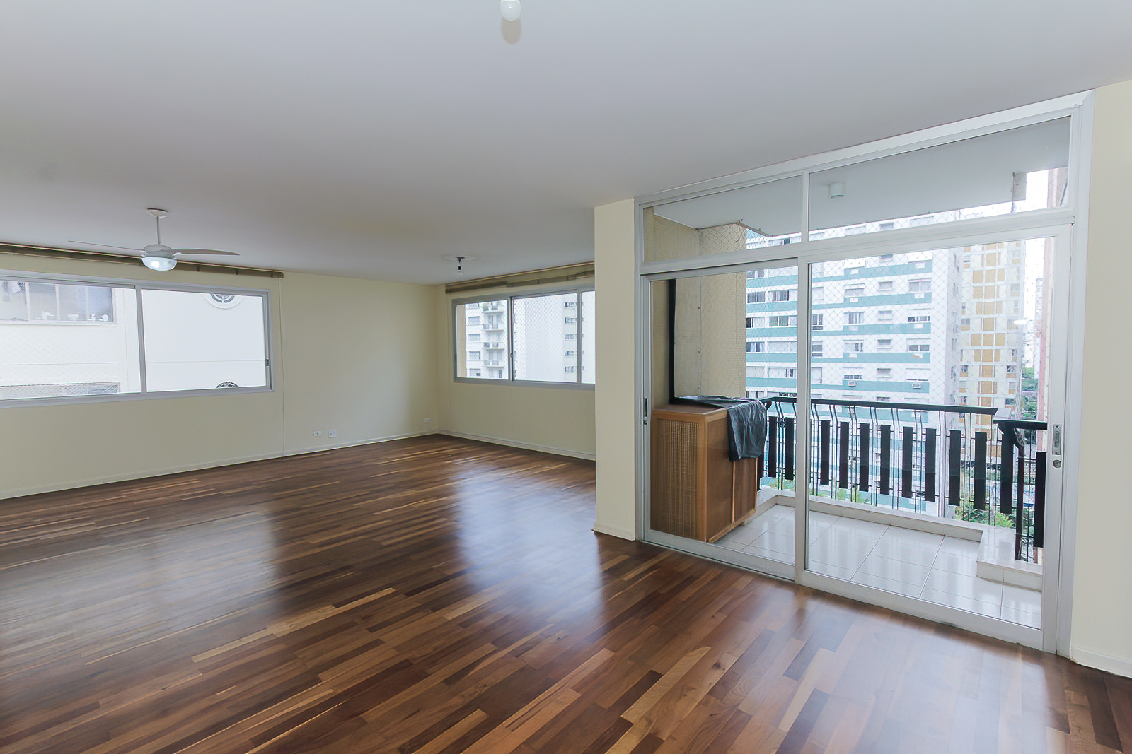 APARTAMENTO PARA LOCAÇÃO NO ITAIM BIBI