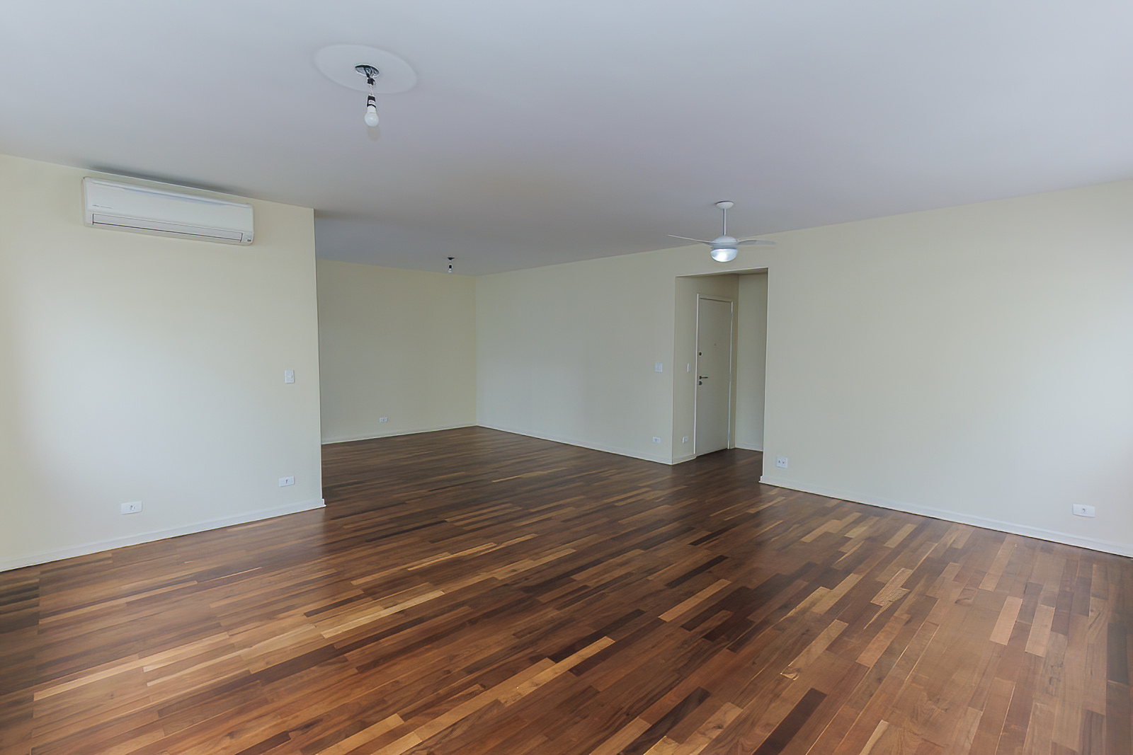 APARTAMENTO PARA LOCAÇÃO NO ITAIM BIBI