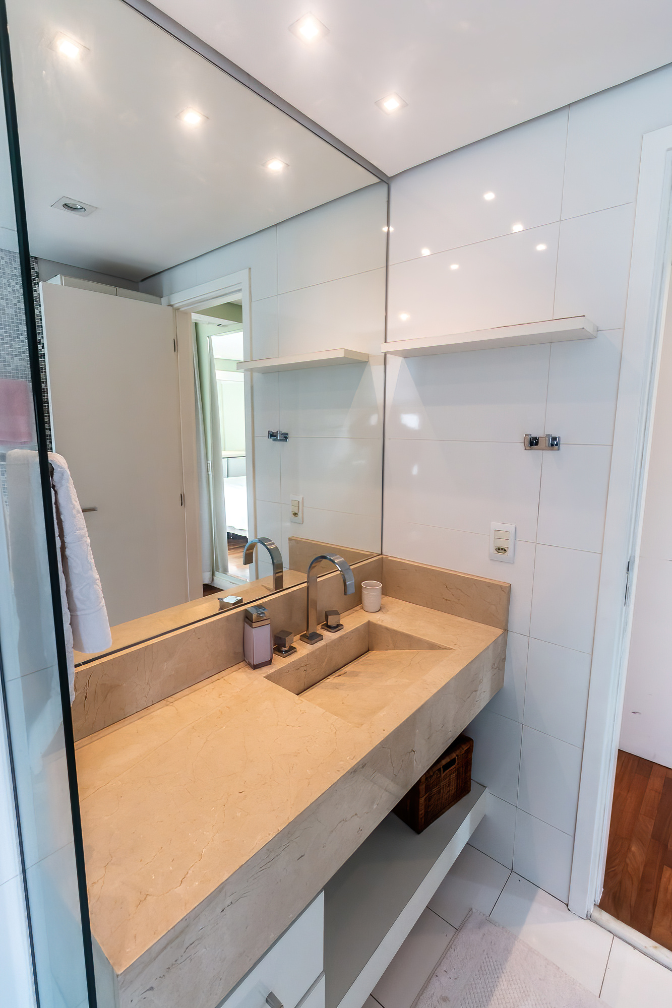 APARTAMENTO PARA LOCAÇÃO NO ITAIM BIBI