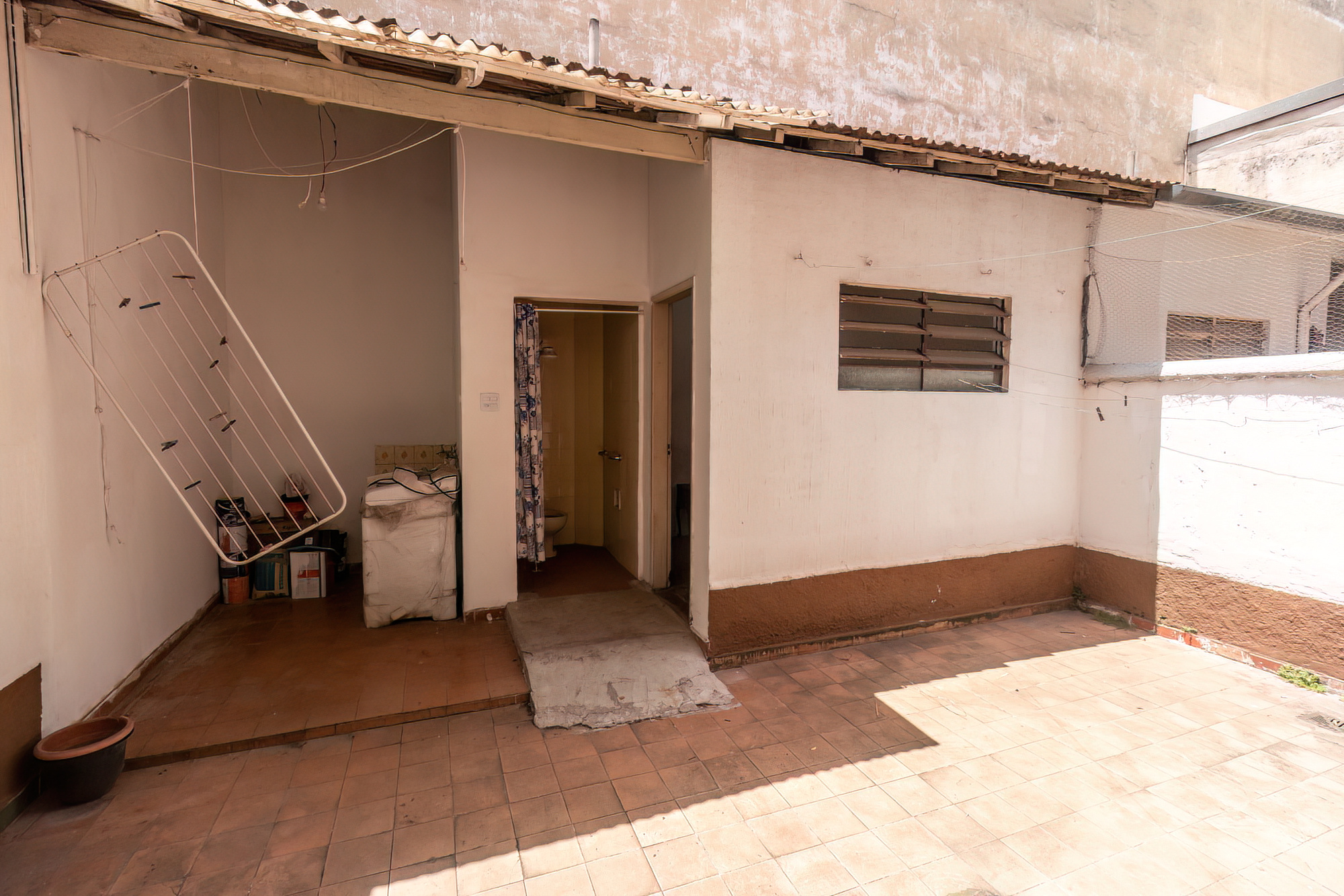 SOBRADO DE VILA PARA LOCAÇÃO NA VILA OLÍMPIA