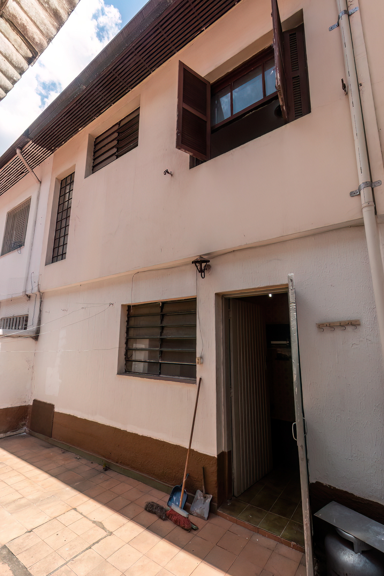 SOBRADO DE VILA PARA LOCAÇÃO NA VILA OLÍMPIA
