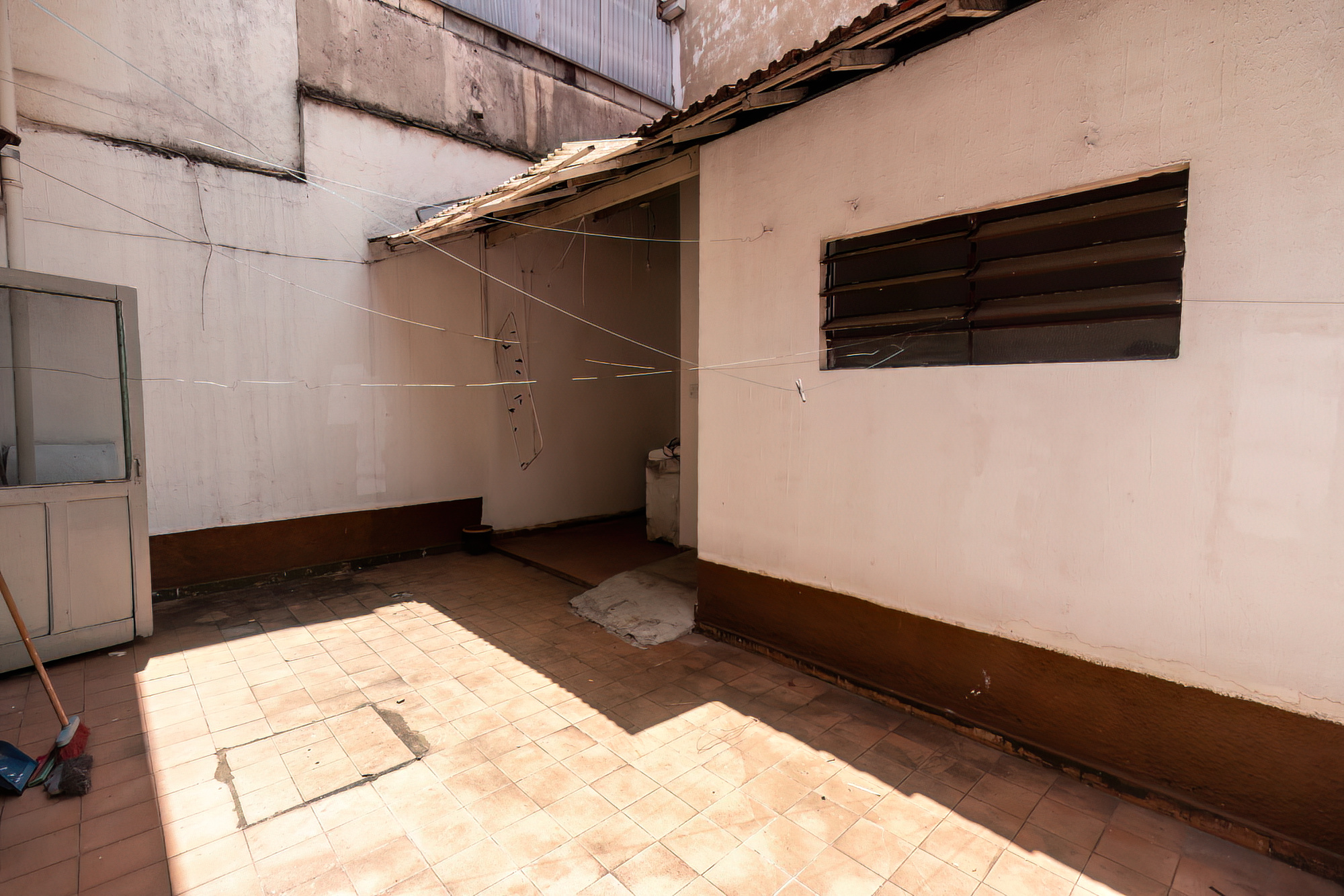 SOBRADO DE VILA PARA LOCAÇÃO NA VILA OLÍMPIA