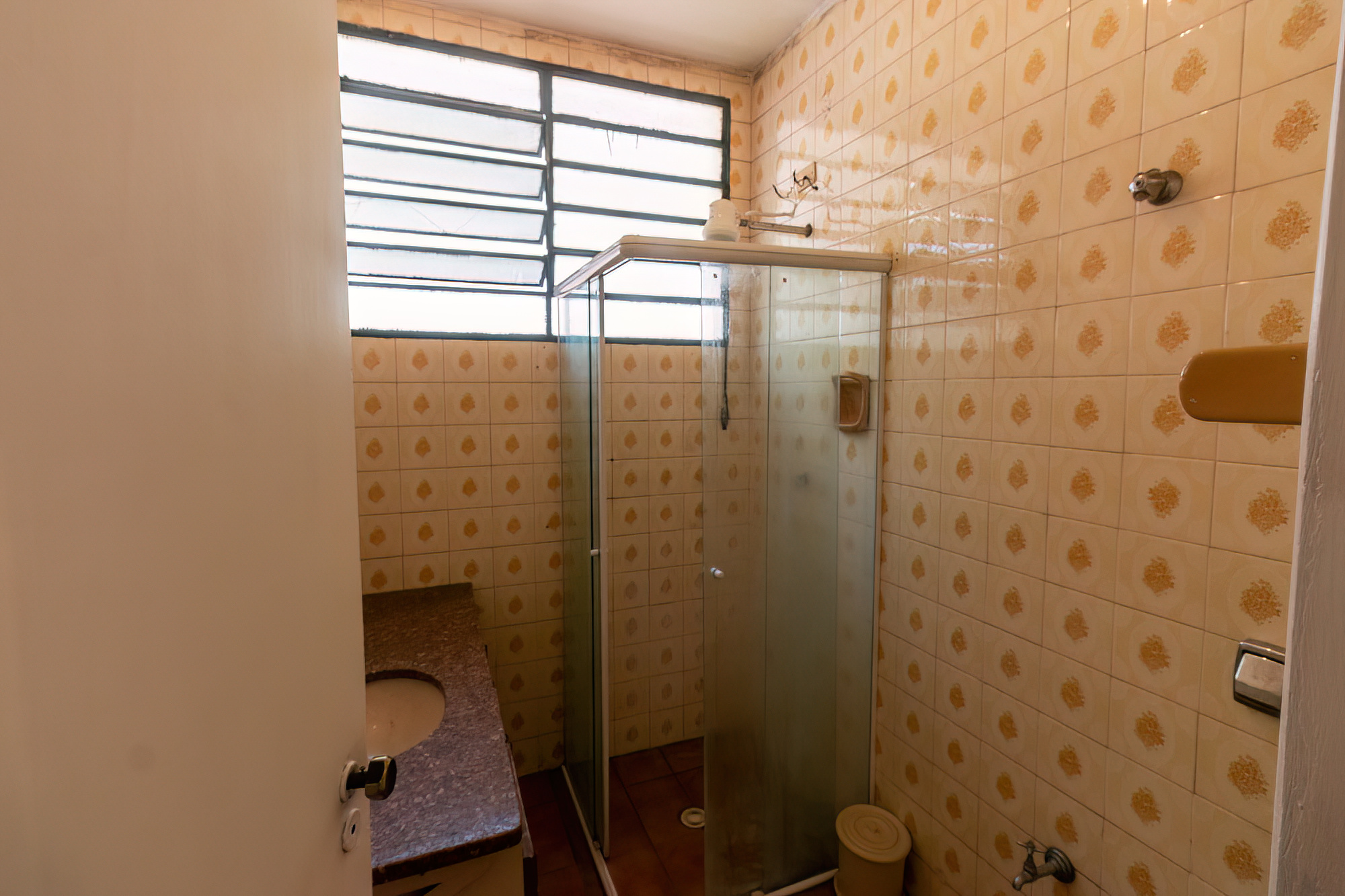 SOBRADO DE VILA PARA LOCAÇÃO NA VILA OLÍMPIA