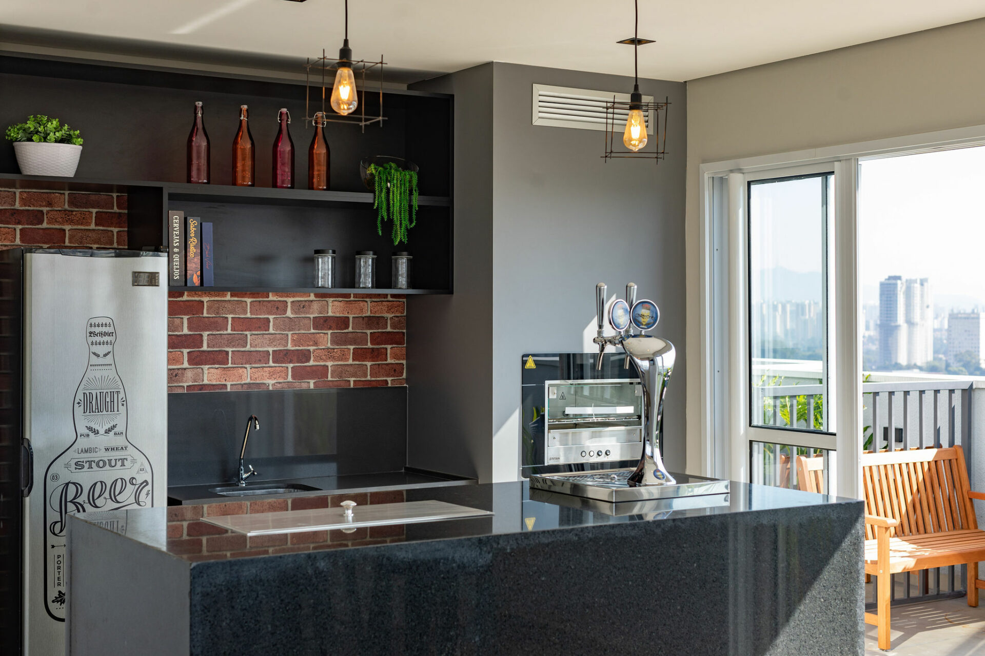Apartamento para locação na Rua Guaicurus
