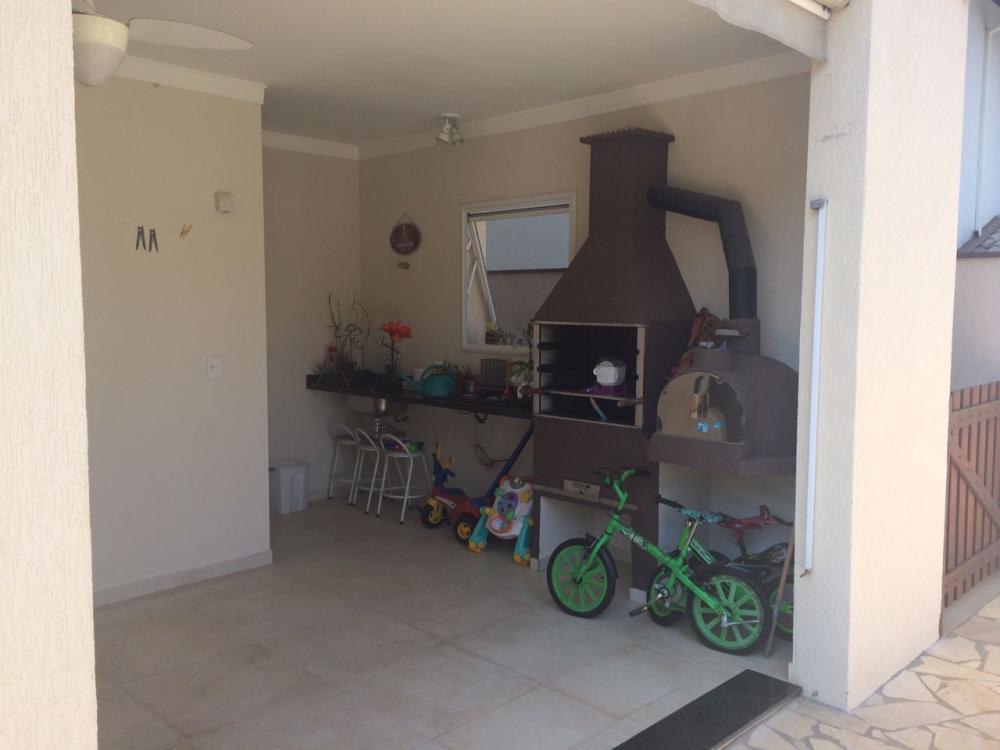 CASA DE ALTO PADRÃO 4 SUÍTES EM CONDOMÍNIO DELLE ESTELLE LOUVEIRA/SP