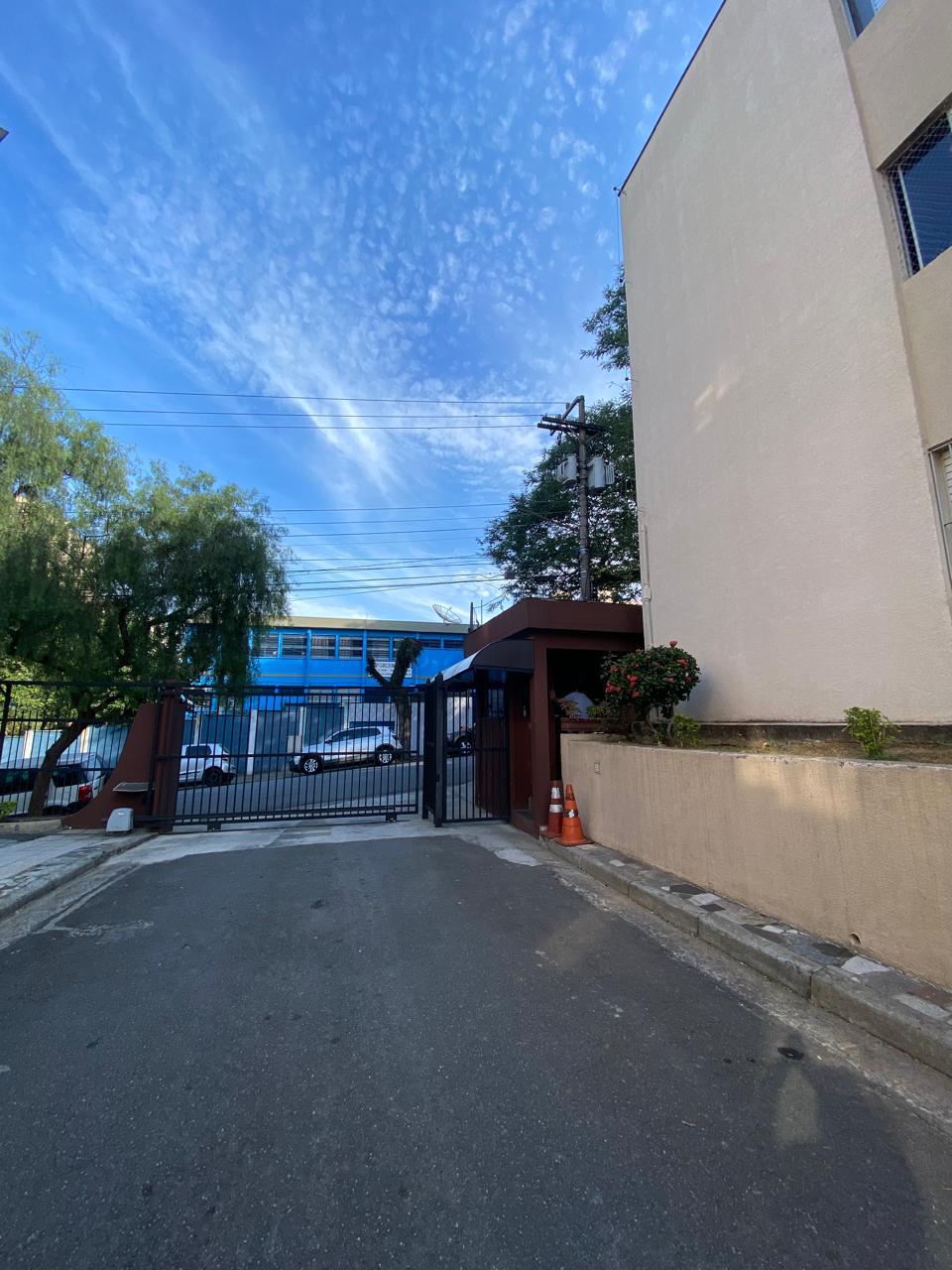 VENDO ÓTIMO APARTAMENTO NO BAIRRO ASSUNÇÃO/SBC