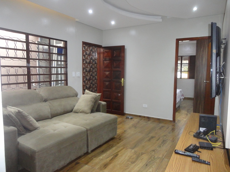 EXCELENTE TÉRREA BAIRRO ASSUNÇÃO - RECÉM-REFORMADA!