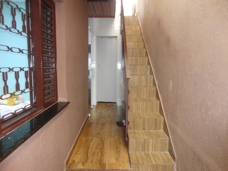 EXCELENTE TÉRREA BAIRRO ASSUNÇÃO - RECÉM-REFORMADA!