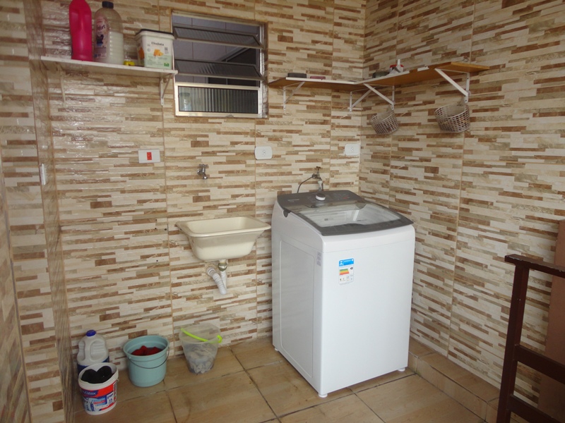 EXCELENTE TÉRREA BAIRRO ASSUNÇÃO - RECÉM-REFORMADA!