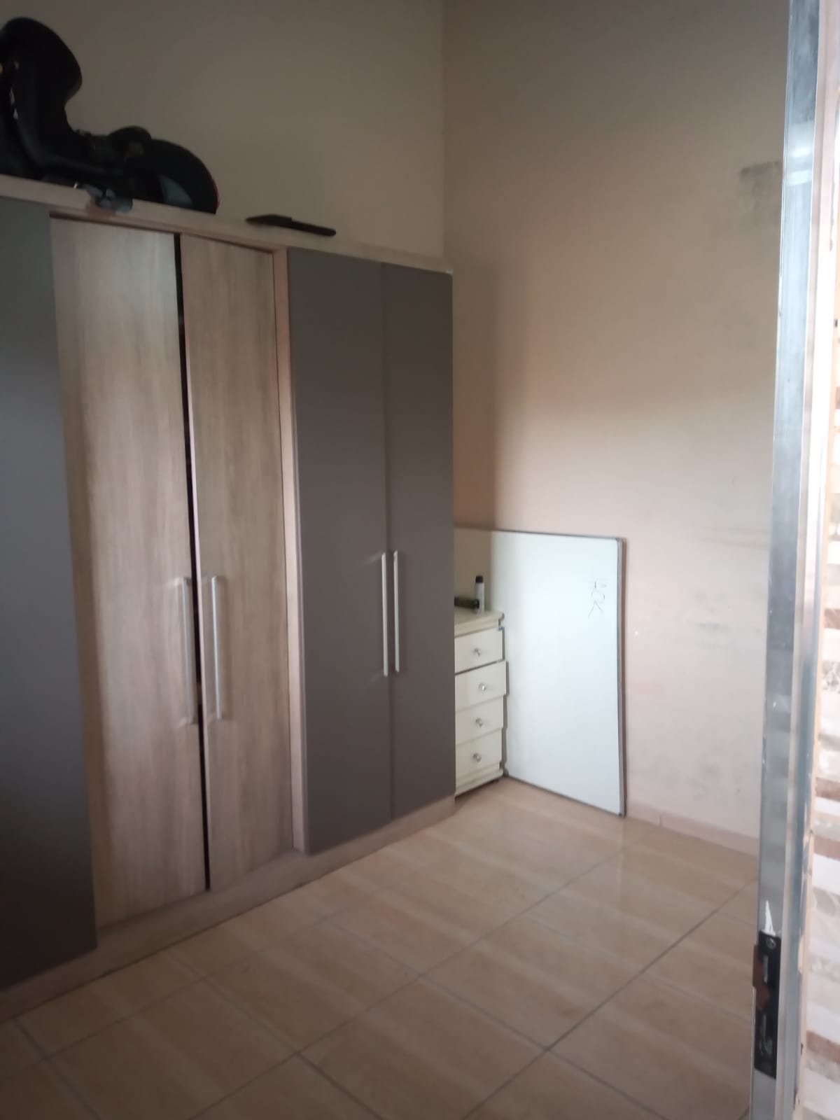 EXCELENTE TÉRREA BAIRRO ASSUNÇÃO - RECÉM-REFORMADA!