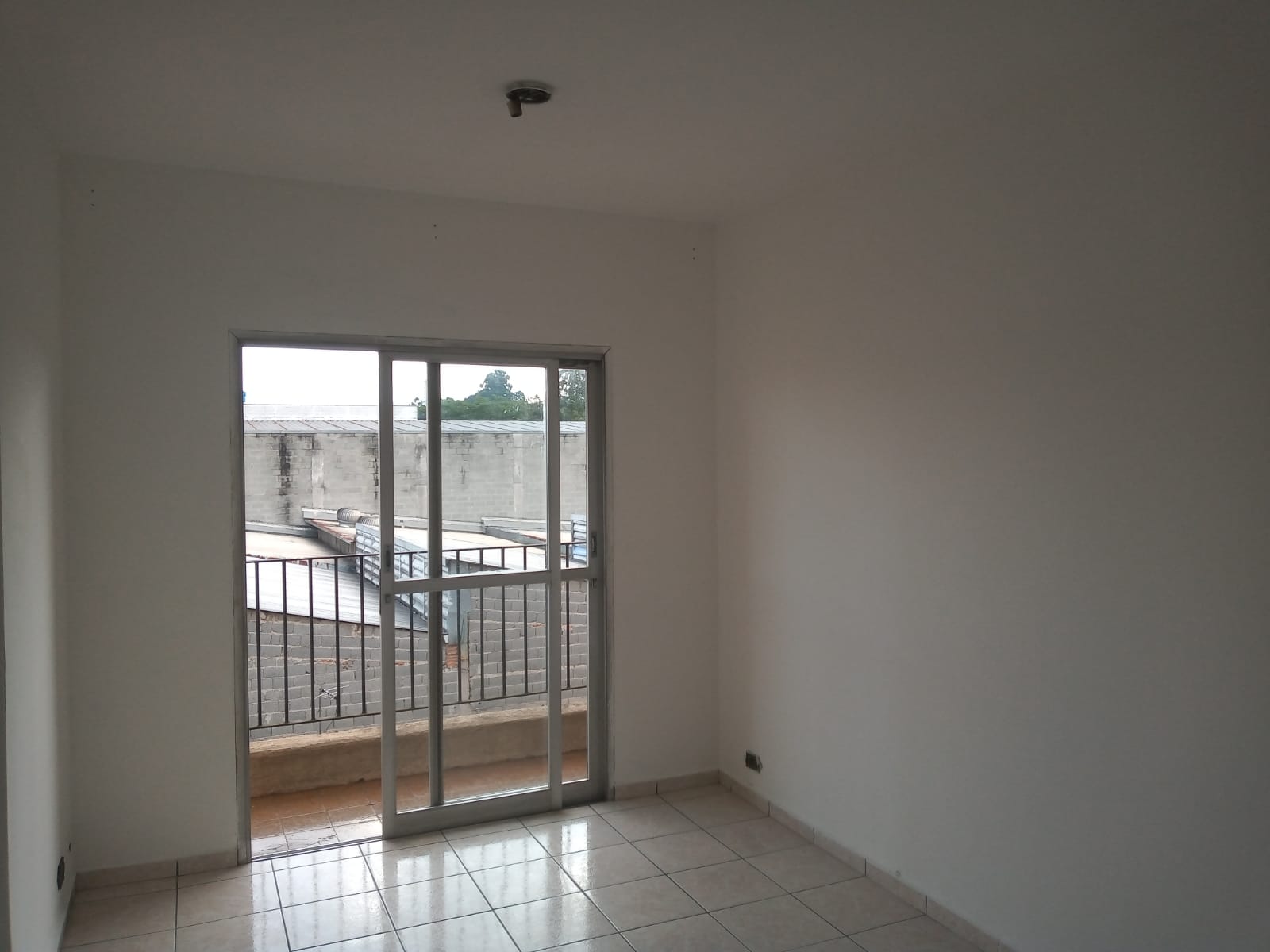 VENDO APARTAMENTO BAIRRO PAULICEIA SBC /SP