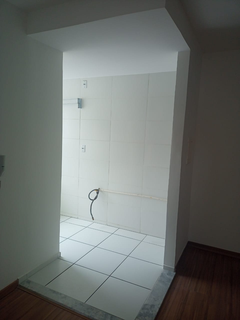 Apartamento com 2 dormitórios para alugar, 40 m² por R$ 850,00/mês - Borboleta - Juiz de Fora/MG