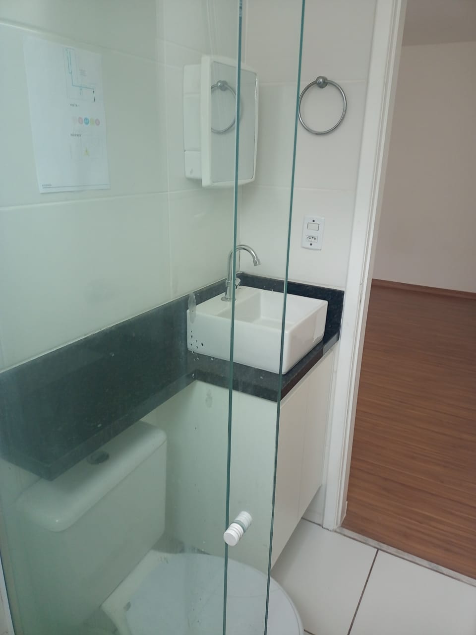 Apartamento com 2 dormitórios para alugar, 40 m² por R$ 850,00/mês - Borboleta - Juiz de Fora/MG