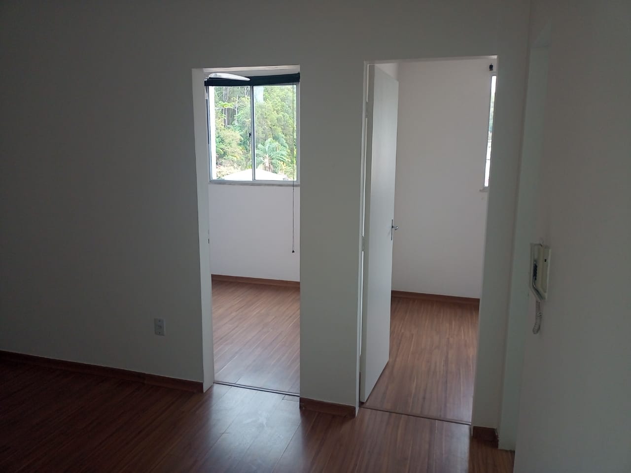 Apartamento com 2 dormitórios para alugar, 40 m² por R$ 850,00/mês - Borboleta - Juiz de Fora/MG