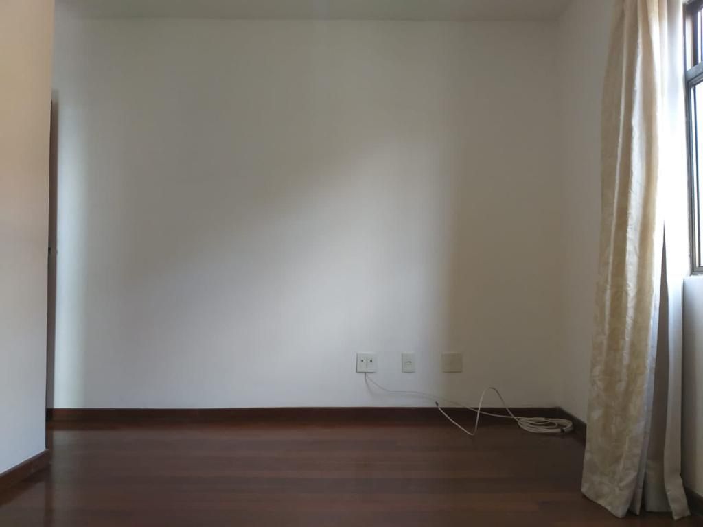 Cobertura com 2 dormitórios para alugar, 140 m² por R$ 3.500,00 - Santa Cecília - Juiz de Fora/MG