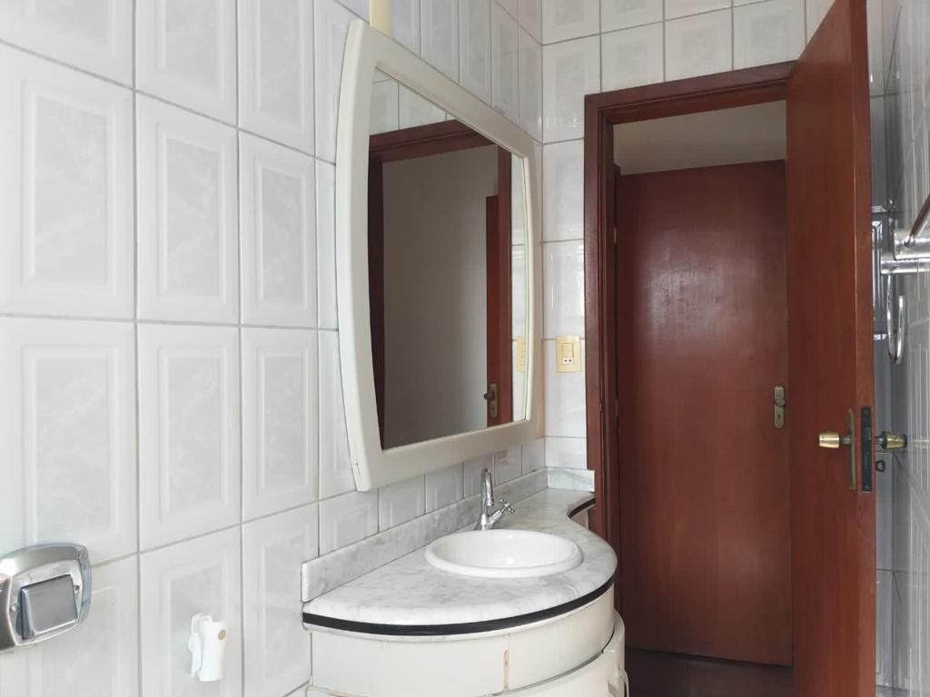 Cobertura com 2 dormitórios para alugar, 140 m² por R$ 3.500,00 - Santa Cecília - Juiz de Fora/MG