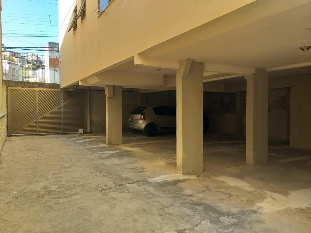 Cobertura com 2 dormitórios para alugar, 140 m² por R$ 3.500,00 - Santa Cecília - Juiz de Fora/MG