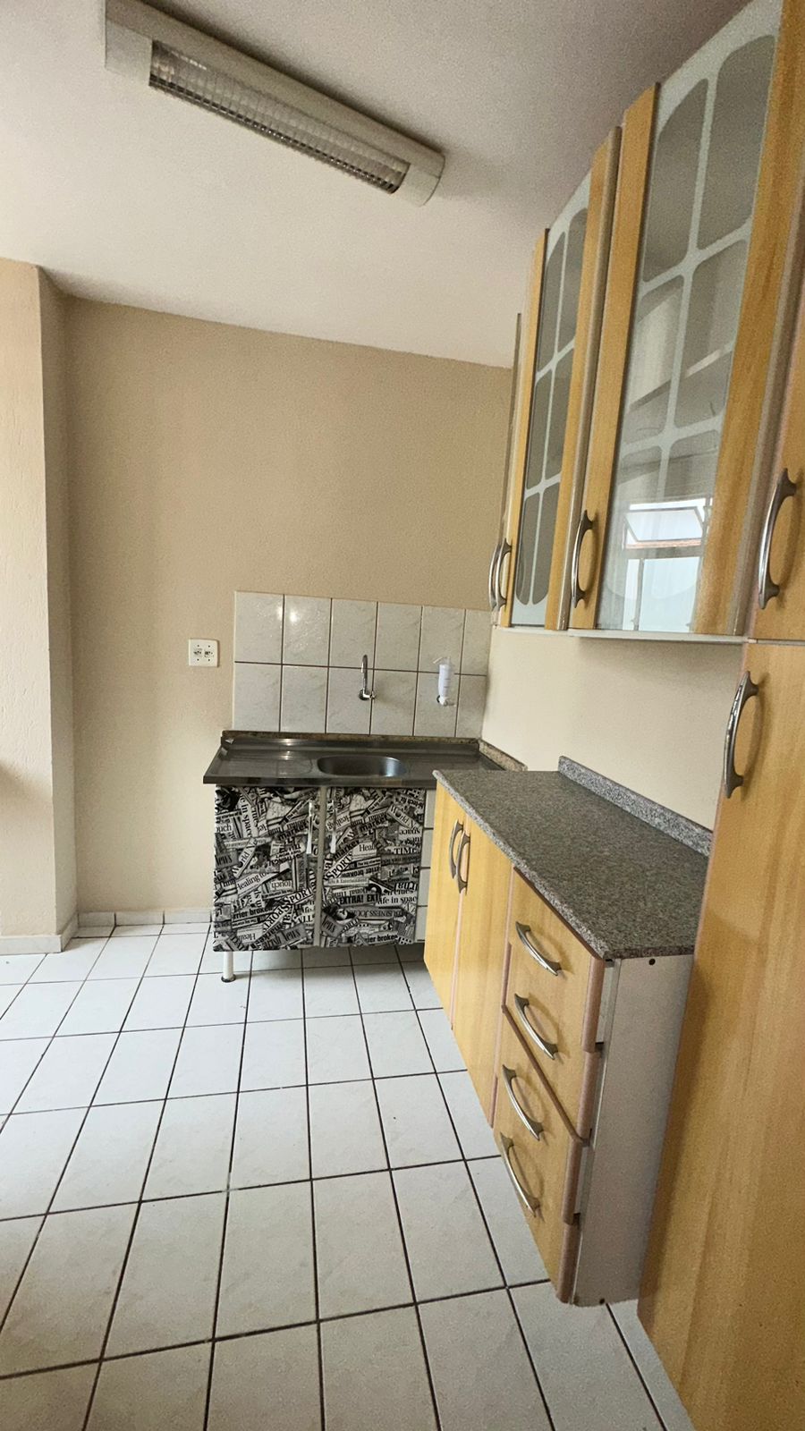 Apartamento com 2 dormitórios para alugar, 48 m² por R$ 927,00/mês - Vivendas da Serra - Juiz de Fora/MG