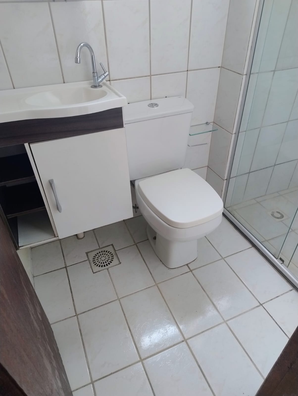 Apartamento com 2 dormitórios para alugar, 48 m² por R$ 927,00/mês - Vivendas da Serra - Juiz de Fora/MG