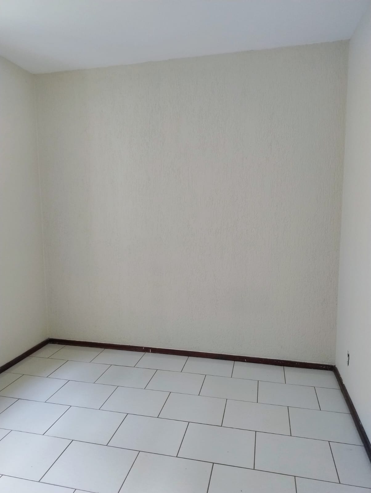 Apartamento com 2 dormitórios para alugar, 48 m² por R$ 927,00/mês - Vivendas da Serra - Juiz de Fora/MG