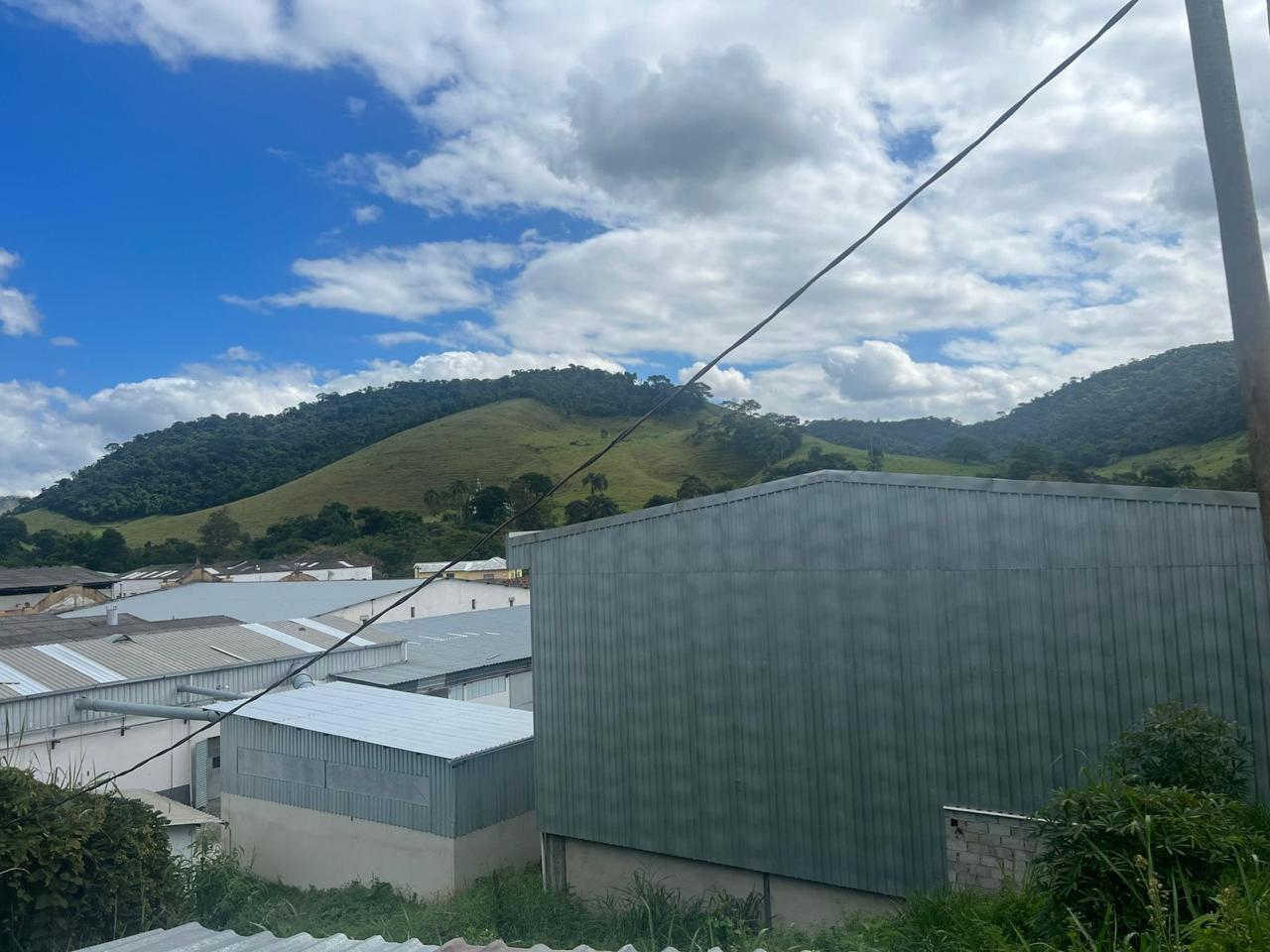Galpão para alugar, 1.000 m² por R$ 10.000/mês - Floresta - Juiz de Fora/MG