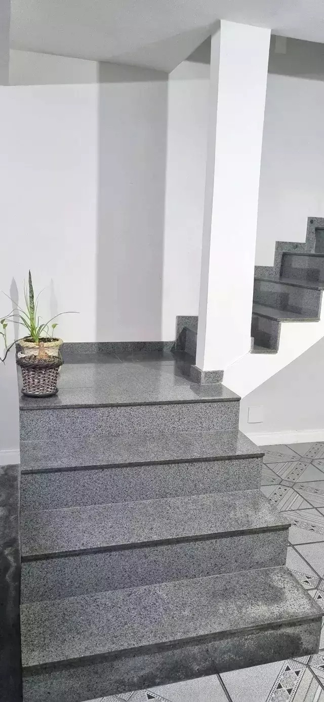 Casa Comercial para alugar 300 m² por R$ 4.780,00/mês - Santa Tereza - Juiz de Fora/MG