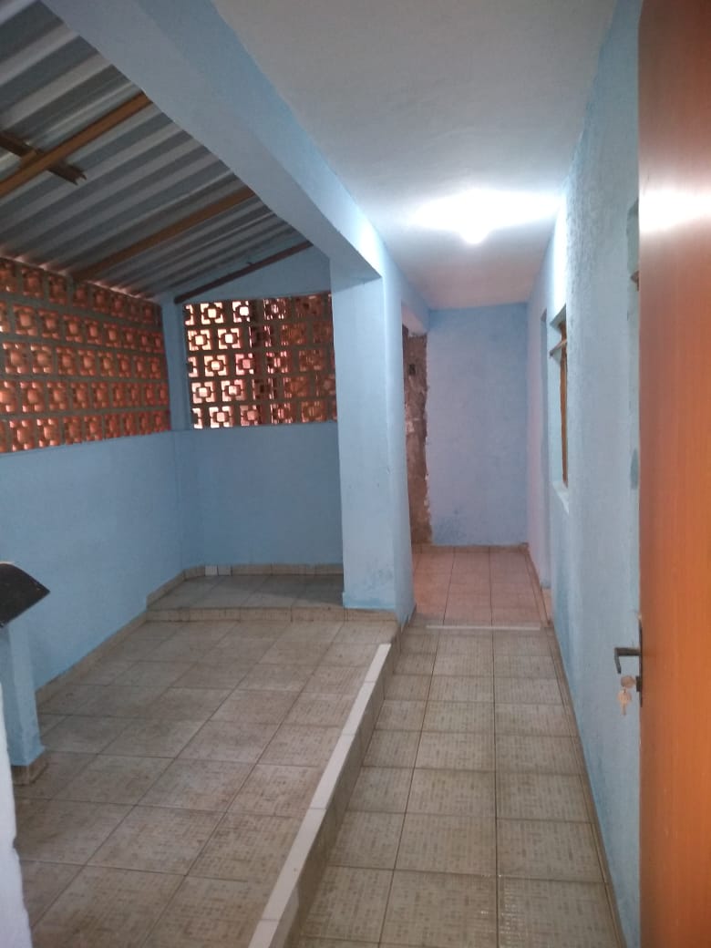 Casa com 03 dormitórios para venda por R$170.000,00 -Ipiranga - Juiz de Fora/MG