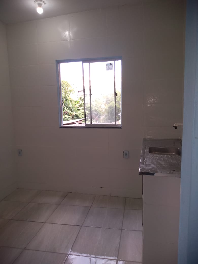 Casa com 03 dormitórios para venda por R$170.000,00 -Ipiranga - Juiz de Fora/MG