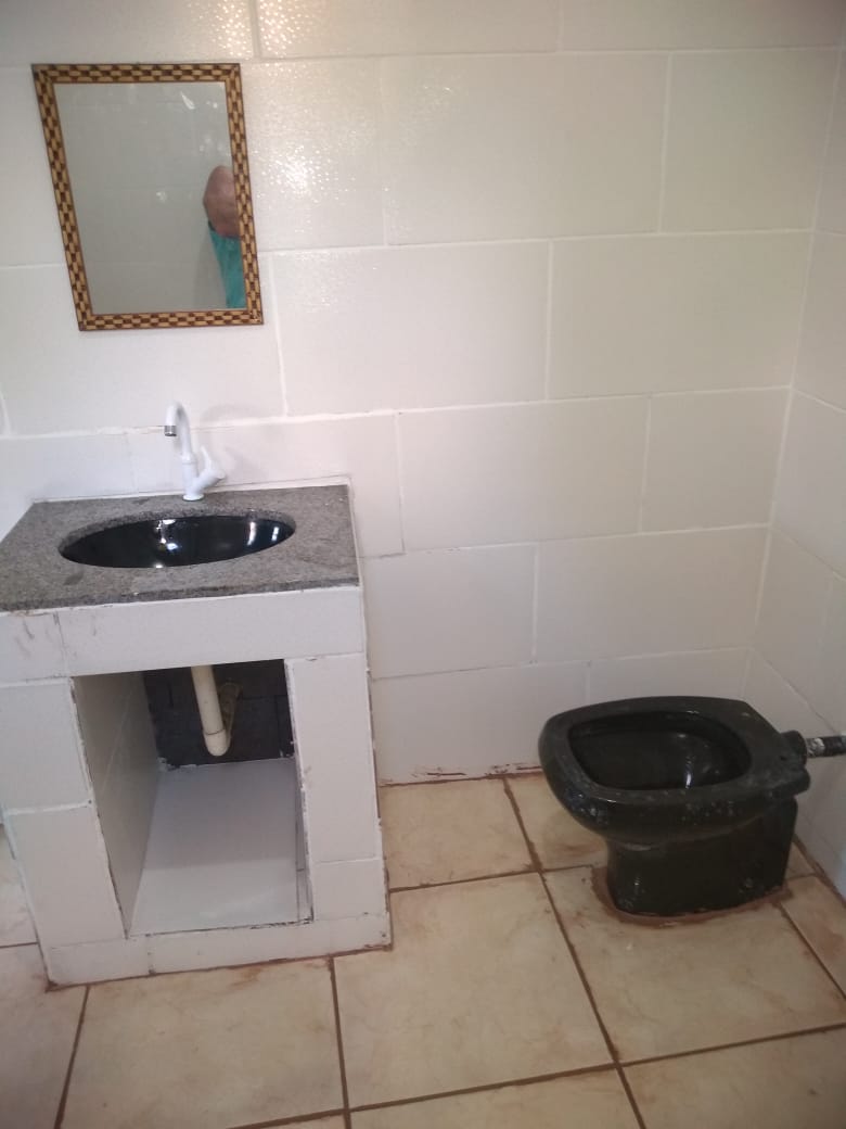 Casa com 03 dormitórios para venda por R$170.000,00 -Ipiranga - Juiz de Fora/MG