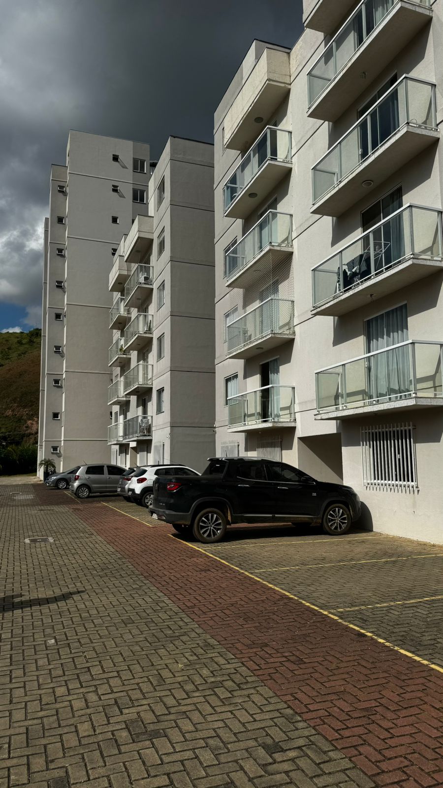 Dois quartos (um suíte) no bairro Aeroporto