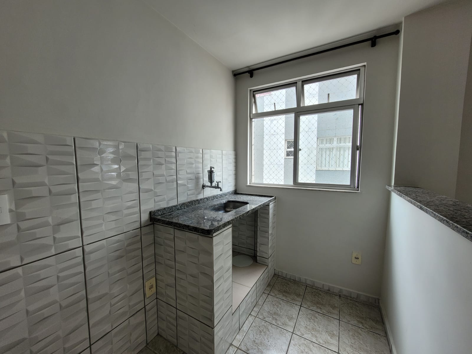 Cobertura com 2 dormitórios à venda, 90,0 m²por R$ 349.000,00 - Centro - Juiz de Fora/MG
