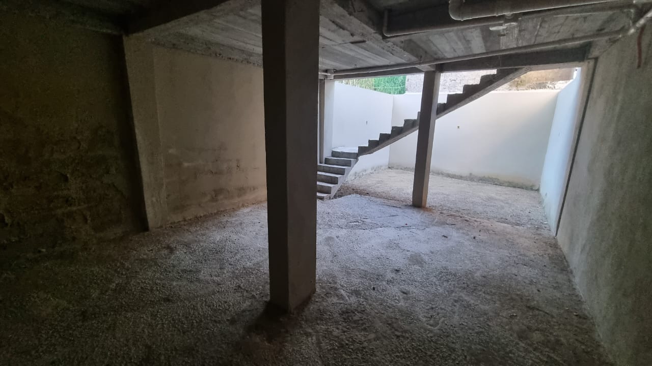 Casa com 2 dormitórios,  à venda, 71 m² por R$ 279.000 - Parque Independência - Juiz de Fora/MG