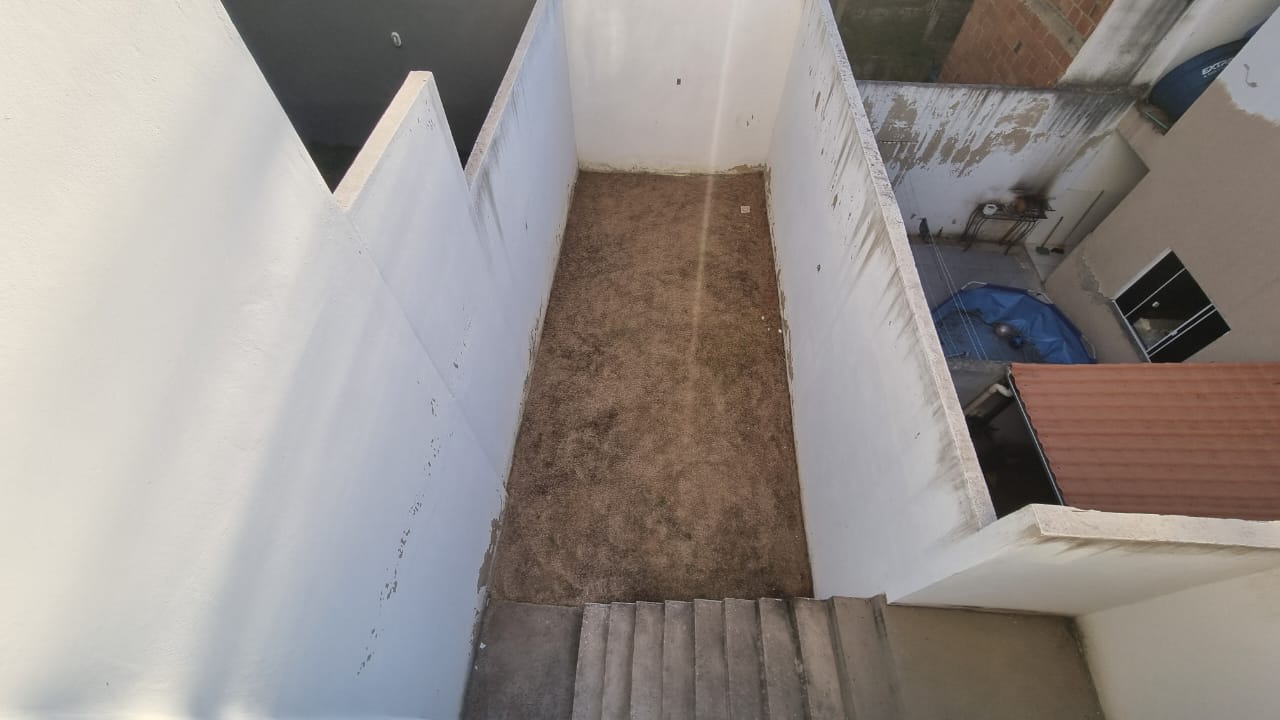 Casa com 2 dormitórios,  à venda, 71 m² por R$ 279.000 - Parque Independência - Juiz de Fora/MG