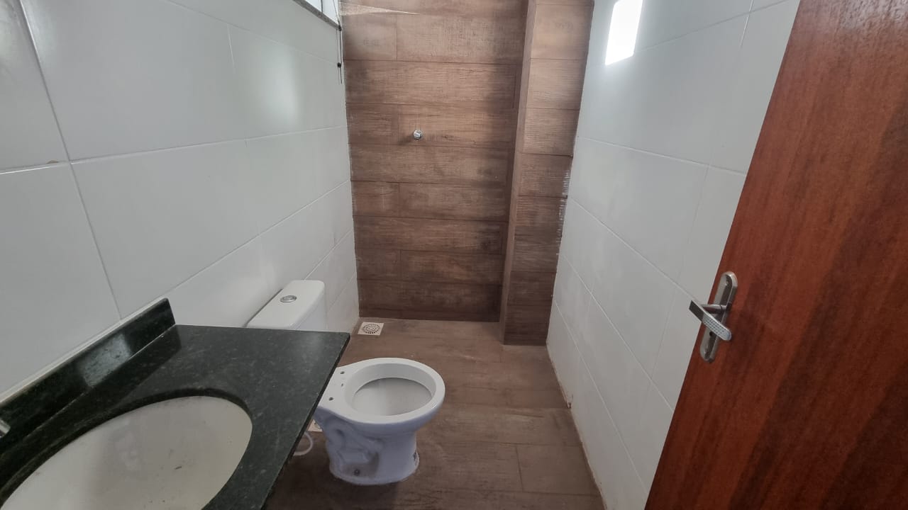 Casa com 2 dormitórios,  à venda, 71 m² por R$ 279.000 - Parque Independência - Juiz de Fora/MG