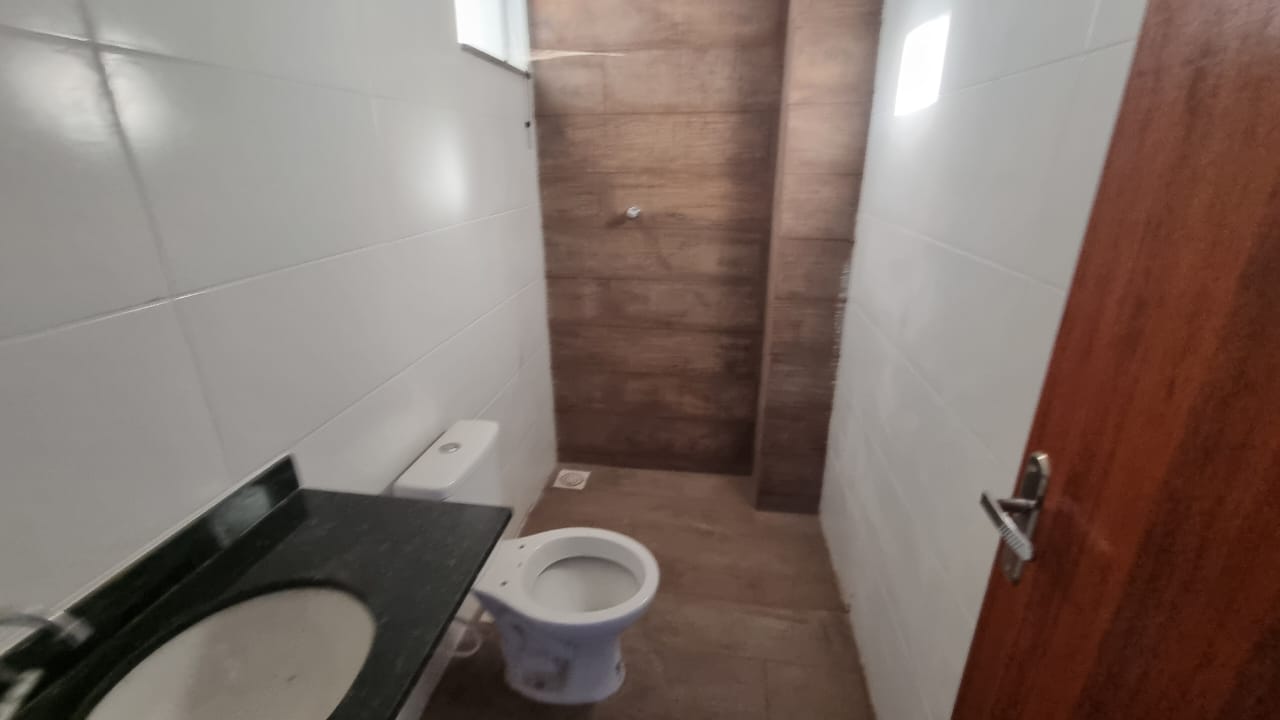 Casa com 2 dormitórios,  à venda, 71 m² por R$ 279.000 - Parque Independência - Juiz de Fora/MG
