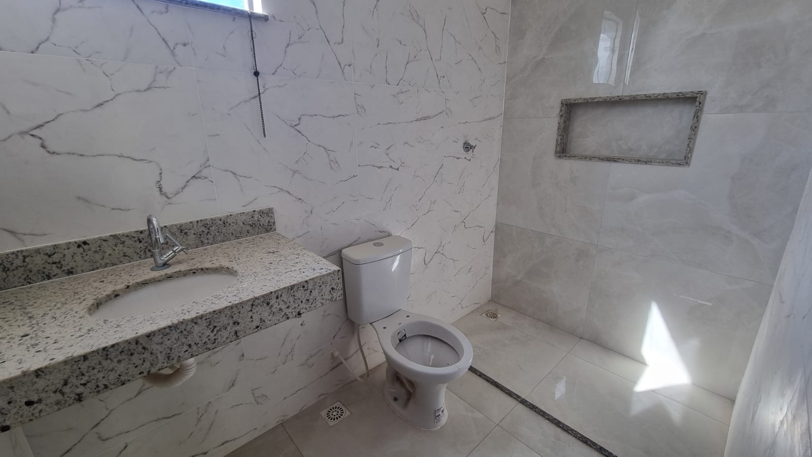 Casa com 3 dormitórios à venda, 130 m² por R$ 640.000,00 - Marilândia - Juiz de Fora/MG